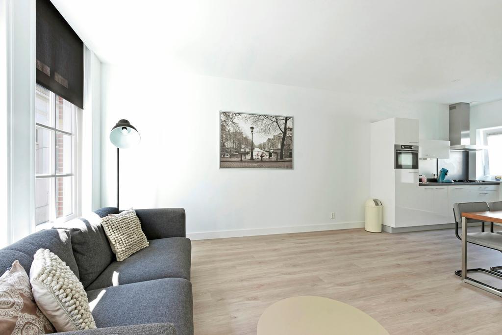 Royal Apartments City Centre Алкмаар Екстериор снимка
