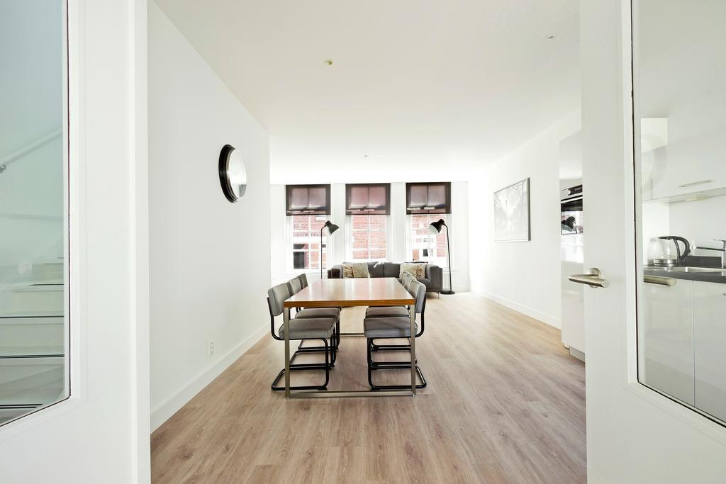 Royal Apartments City Centre Алкмаар Екстериор снимка