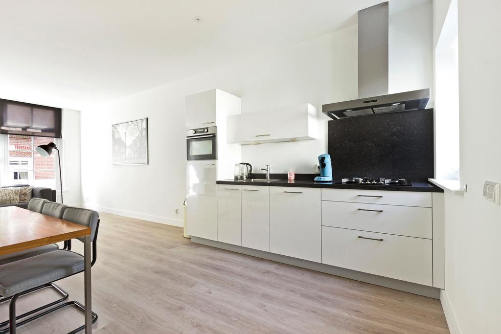 Royal Apartments City Centre Алкмаар Екстериор снимка